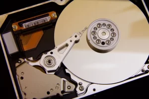 data-savers-data-recovery-silver-hdd-platter